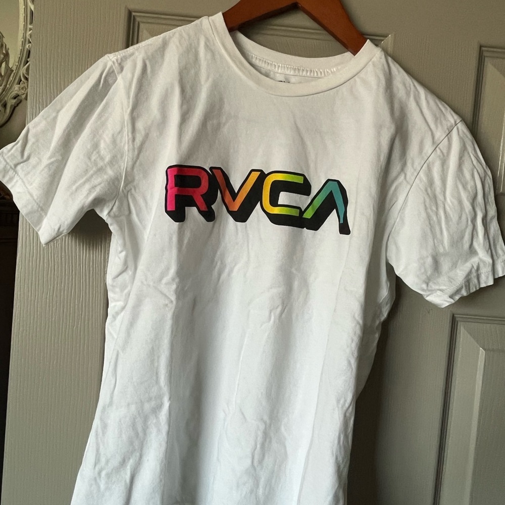 RVCA boys large